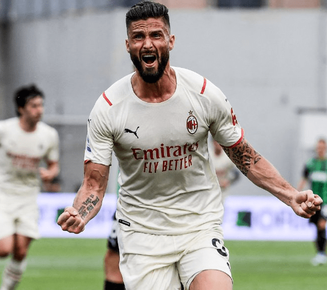 西媒：巴萨向欧足联提交报告，控诉法兰克福球迷破坏球场设施（西媒：巴萨已向欧足联递交申诉，指责法兰克福球迷损坏球场设施）