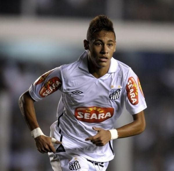 射手榜发生变化，他升至前五（射手榜洗牌，他跻身前五）